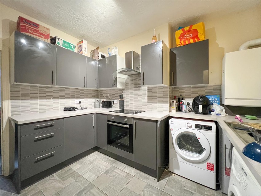 Images for 5 Bosworth Street, Crookes