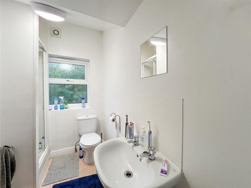 Images for 5 Bosworth Street, Crookes