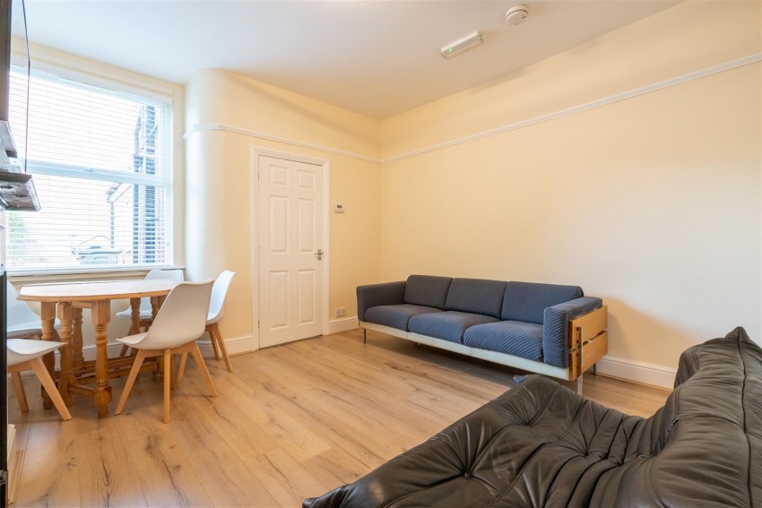 Images for 82 Wayland Road, Sheffield