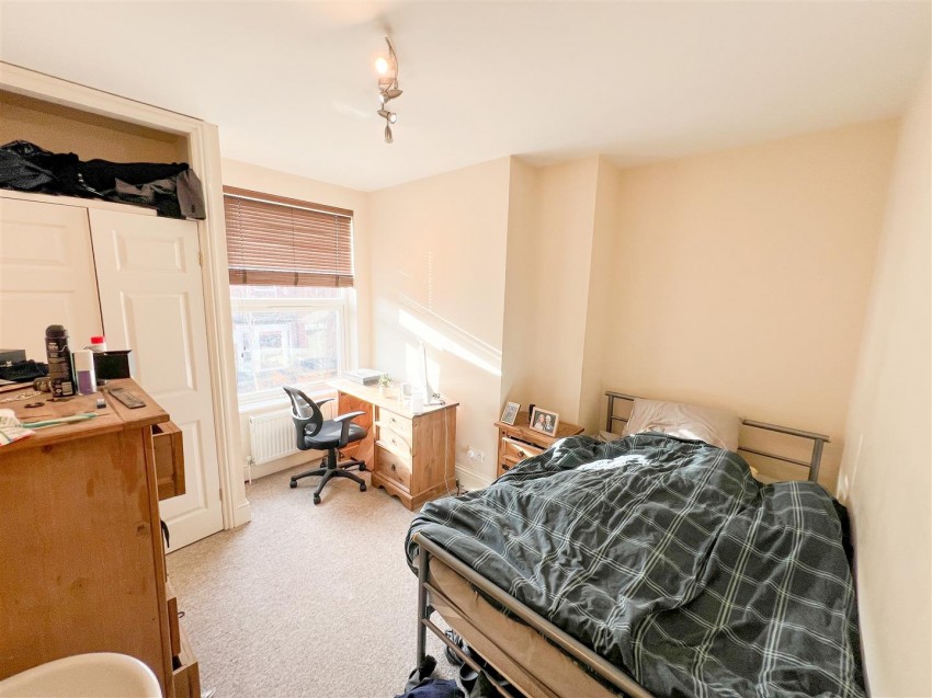 Images for 27 Cemetery Avenue, Sheffield