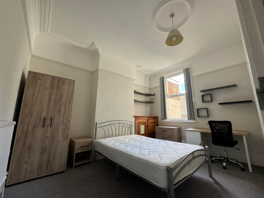 Images for 77 Spooner Road, Broomhill