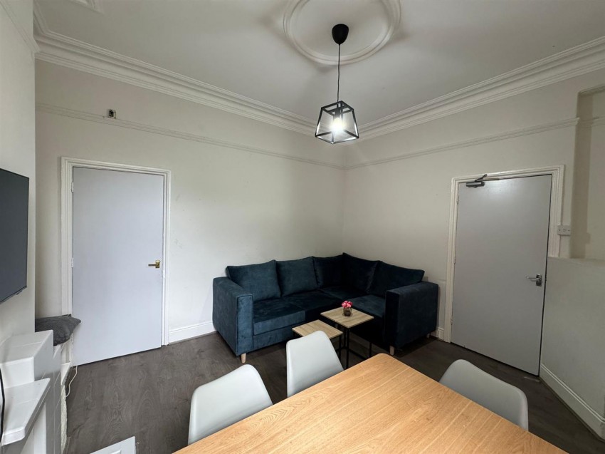 Images for 221 Crookesmoor Road, Crookesmoor