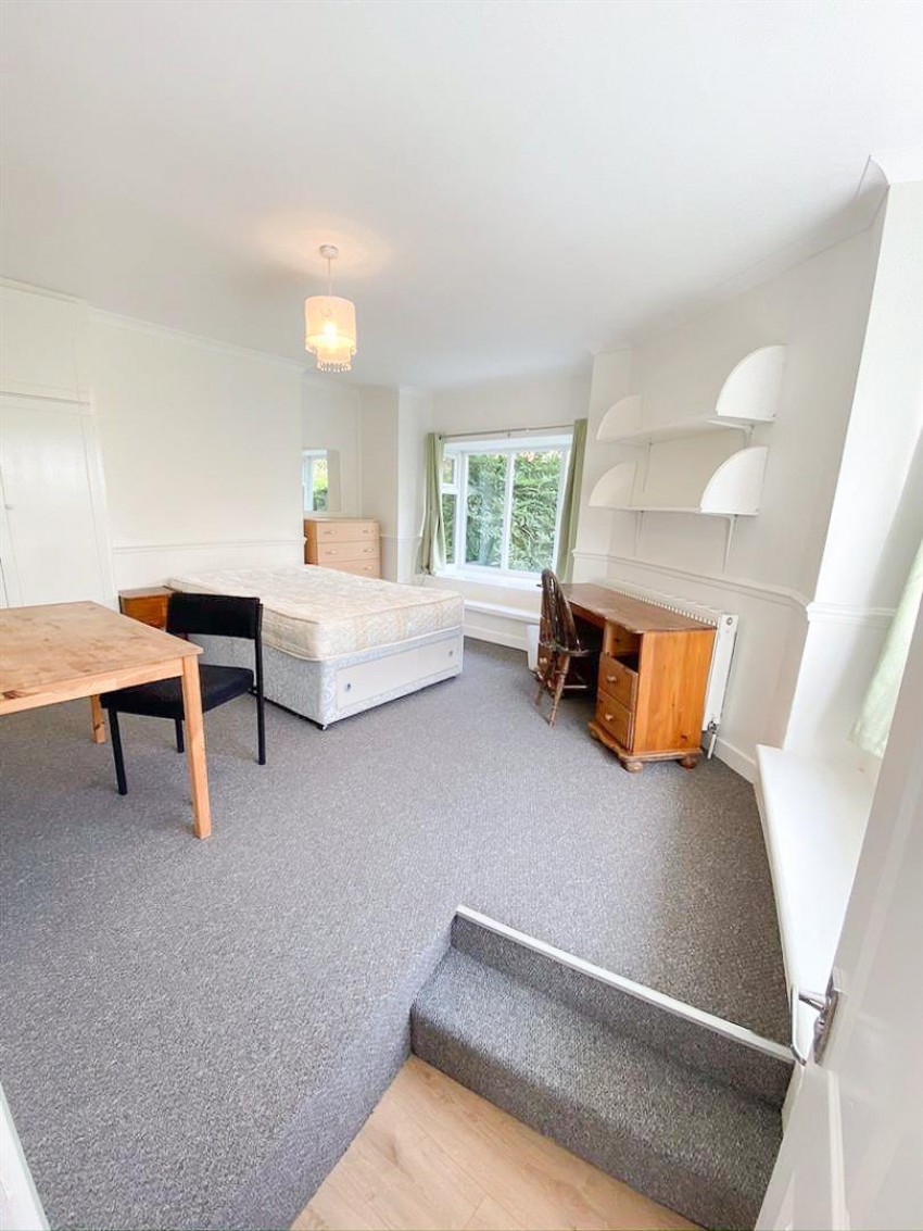 Images for 295 Springvale Road, Sheffield