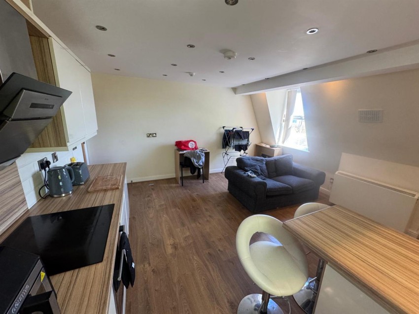 Images for Flat E, 2 Moorgate Avenue, Crookesmoor