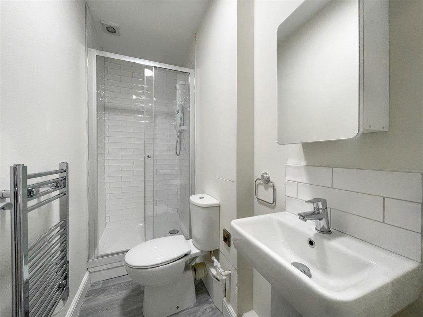 Images for Flat 2, 27 Victoria Road, Sheffield