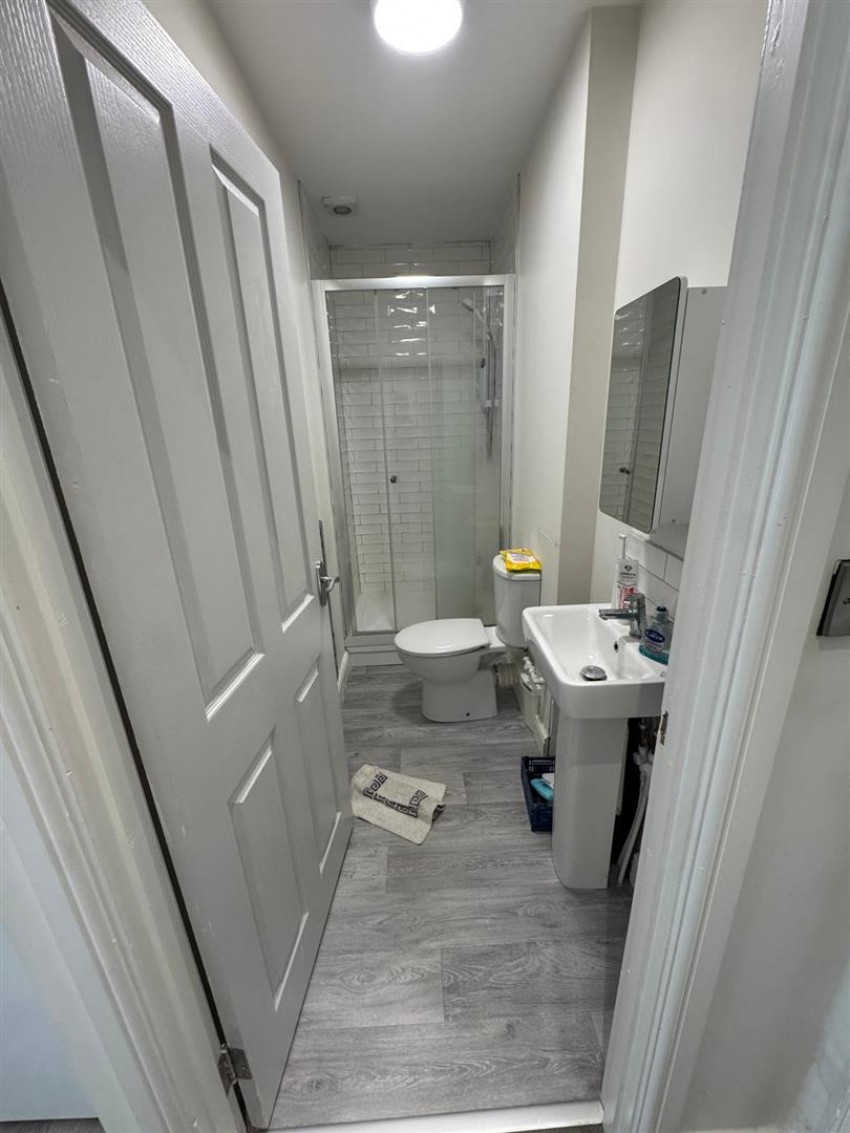 Images for Flat 2, 27 Victoria Road, Sheffield