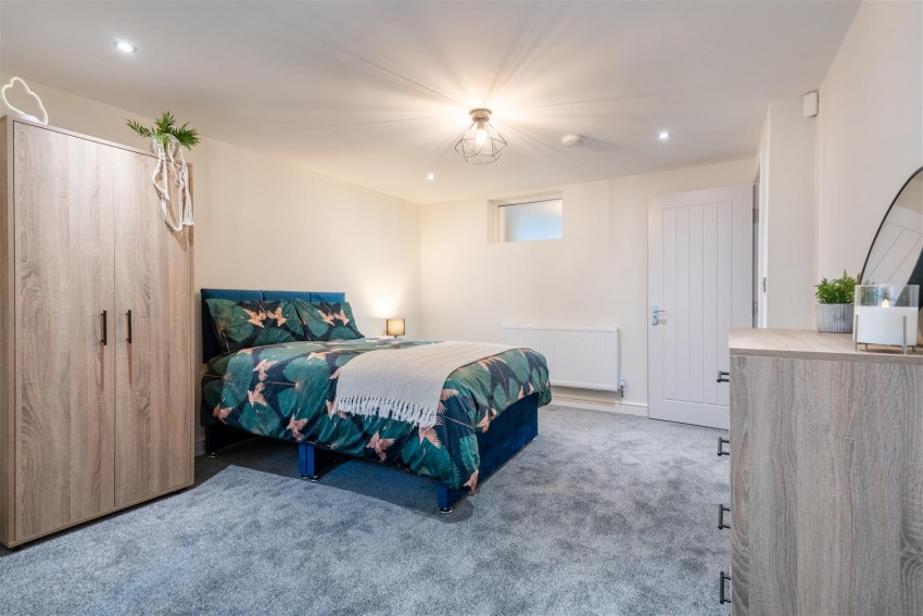 Images for Flat 1, 27 Victoria Road