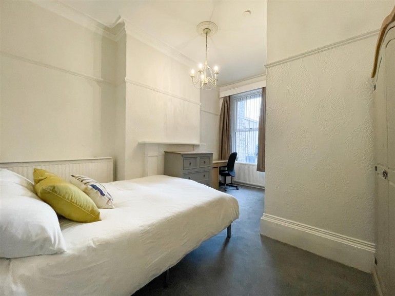 Flat 2, 9 Parkers Road, Sheffield