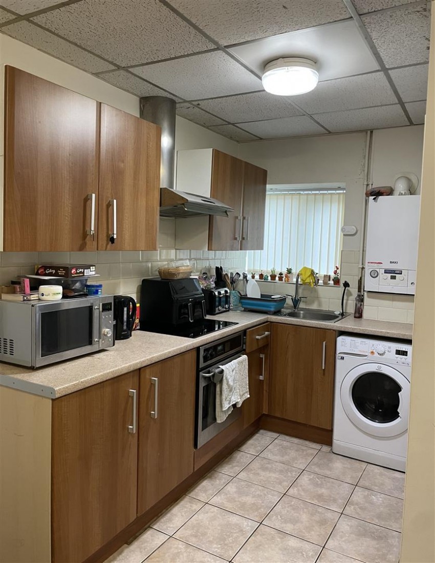 Images for Flat 3, 256 Crookesmoor Road