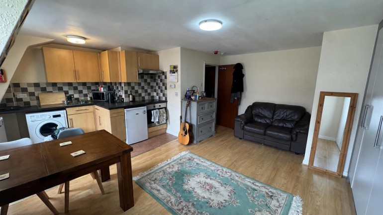 Flat 11, 2 Moorgate Avenue, Crookesmoor