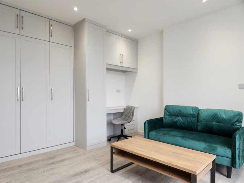 Images for Flat 3, 2 Moorgate Avenue, Crookesmoor