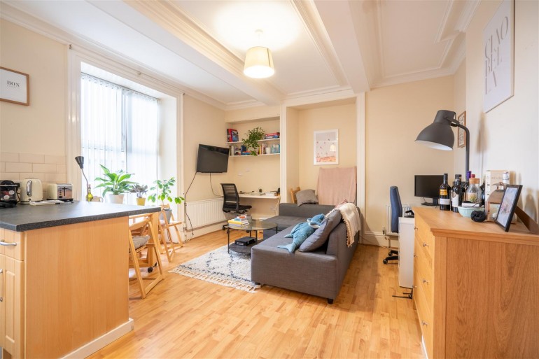 Flat 1, 2 Moorgate Avenue, Crookesmoor