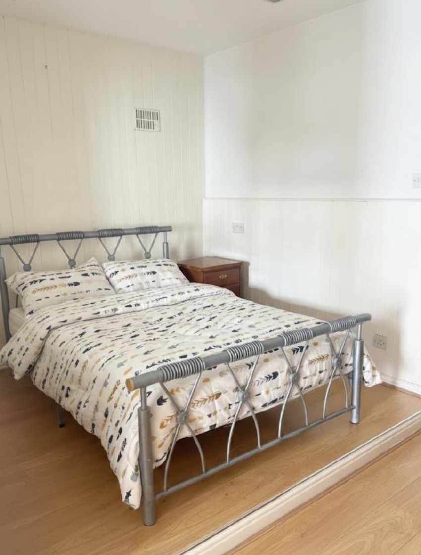 Images for GF 455 Crookesmoor Road, Crookesmoor