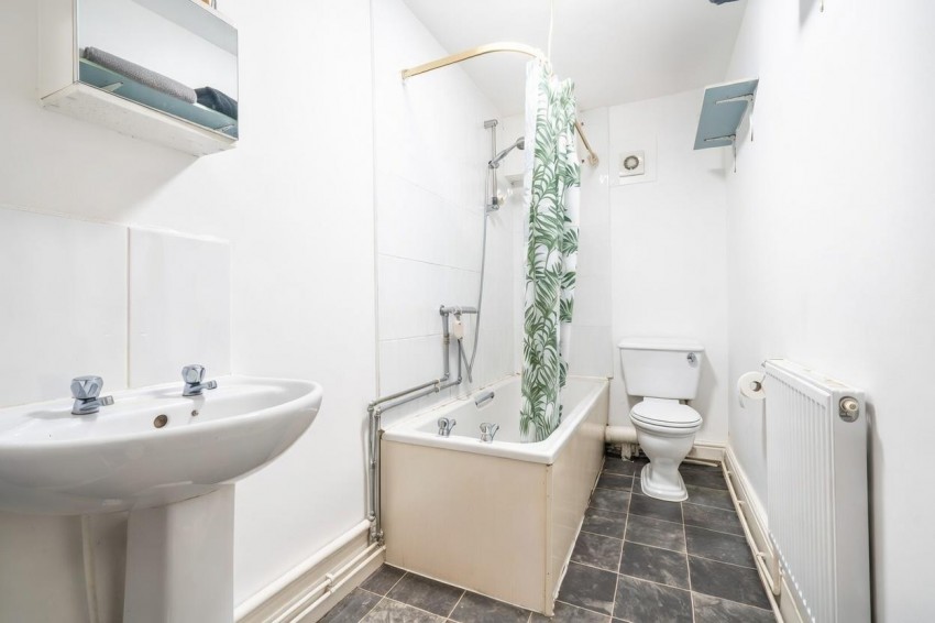 Images for GF 381 Crookesmoor Road, Crookesmoor